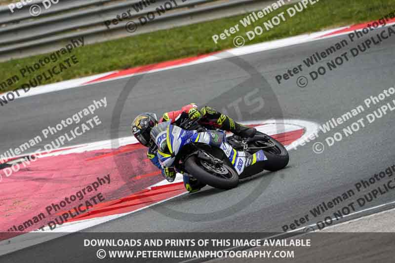 cadwell no limits trackday;cadwell park;cadwell park photographs;cadwell trackday photographs;enduro digital images;event digital images;eventdigitalimages;navarra;no limits trackdays;peter wileman photography;racing digital images;trackday digital images;trackday photos